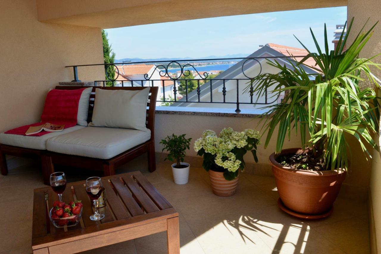 Iva Apartmani Vodice Exteriör bild